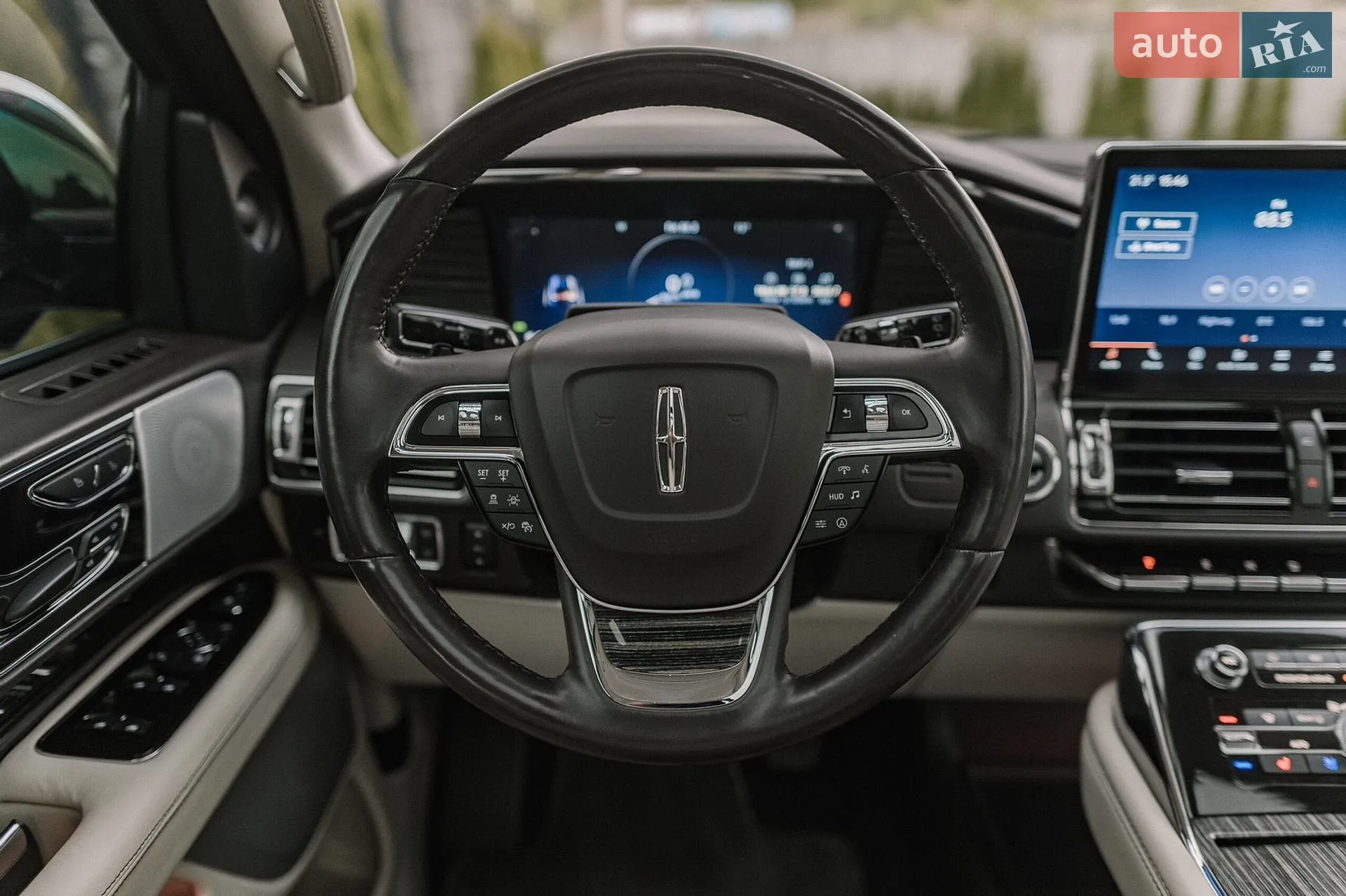 2022 Lincoln Navigator - мініатюра 70