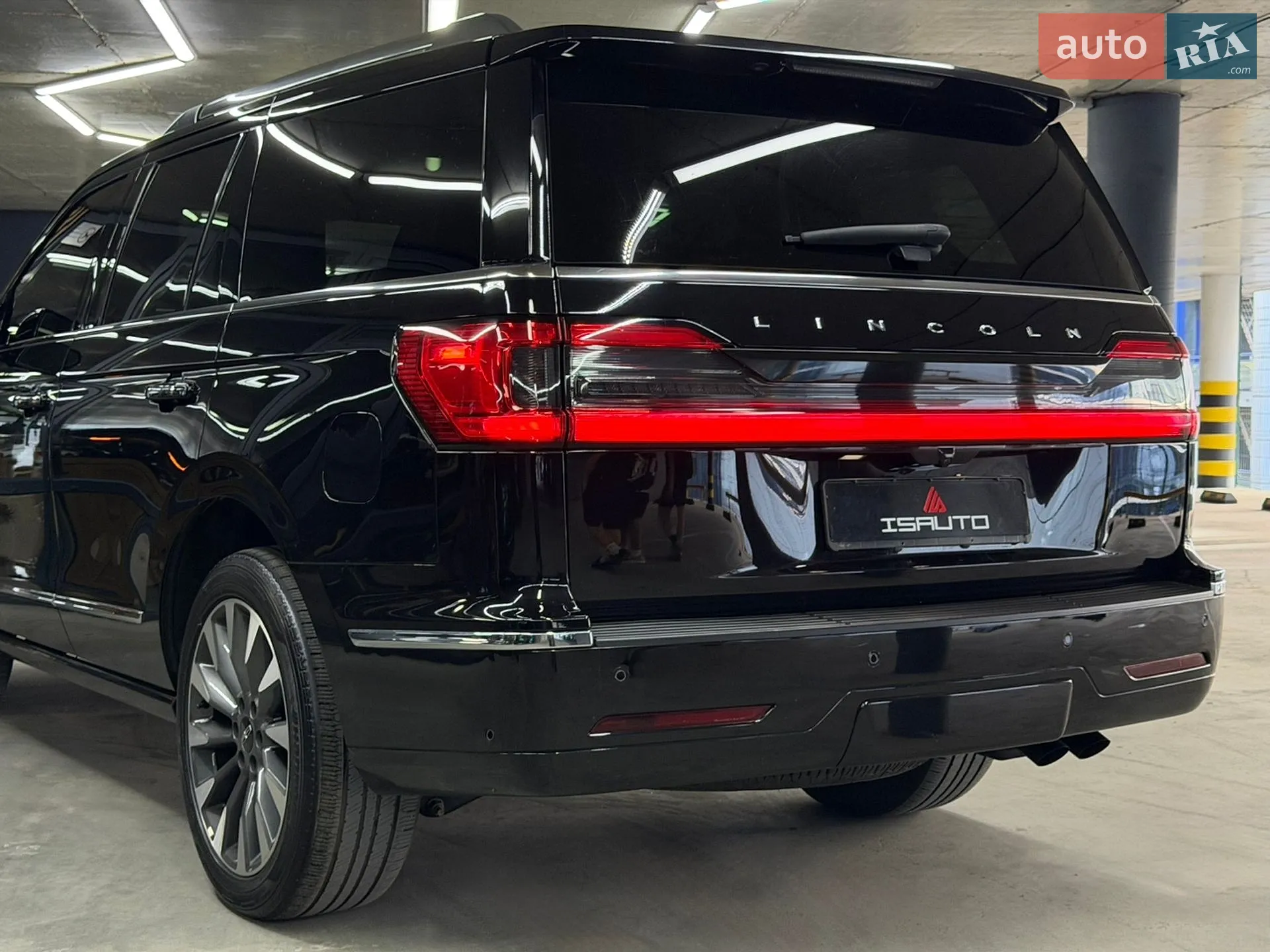 2019 Lincoln Navigator - мініатюра 13