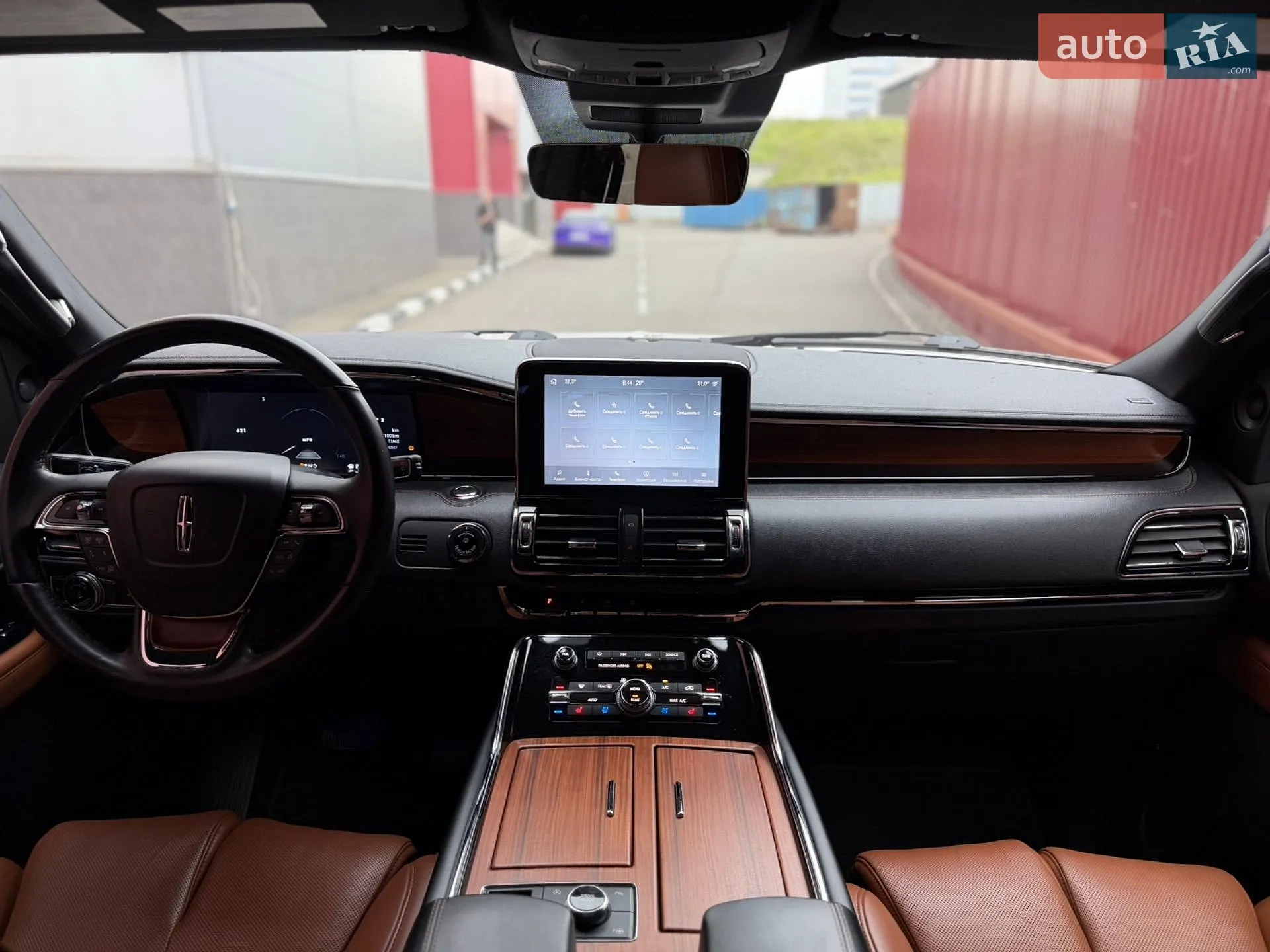 2019 Lincoln Navigator - мініатюра 36
