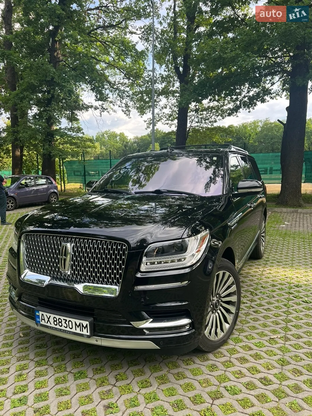 2019 Lincoln Navigator - мініатюра 11