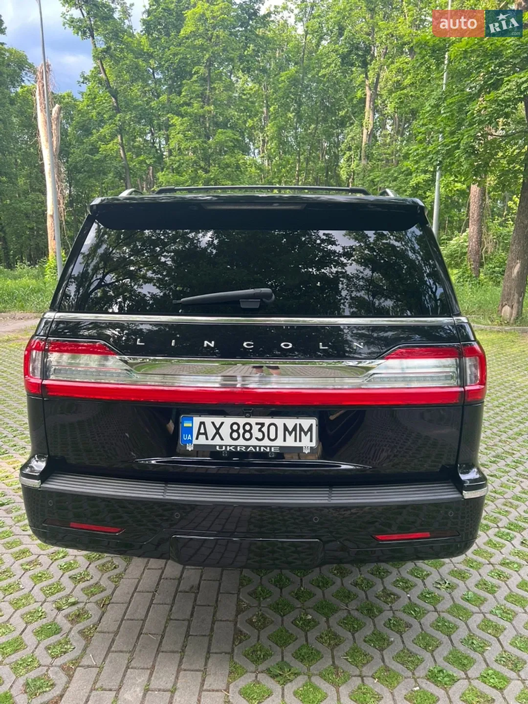 2019 Lincoln Navigator - мініатюра 15