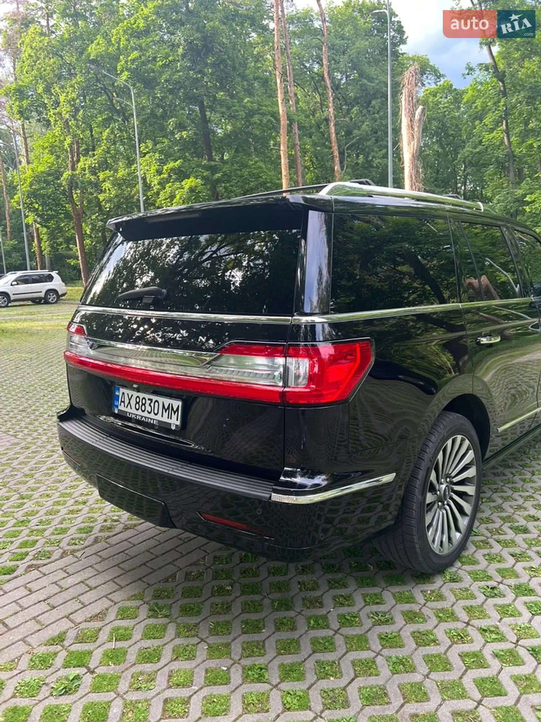 2019 Lincoln Navigator - мініатюра 24