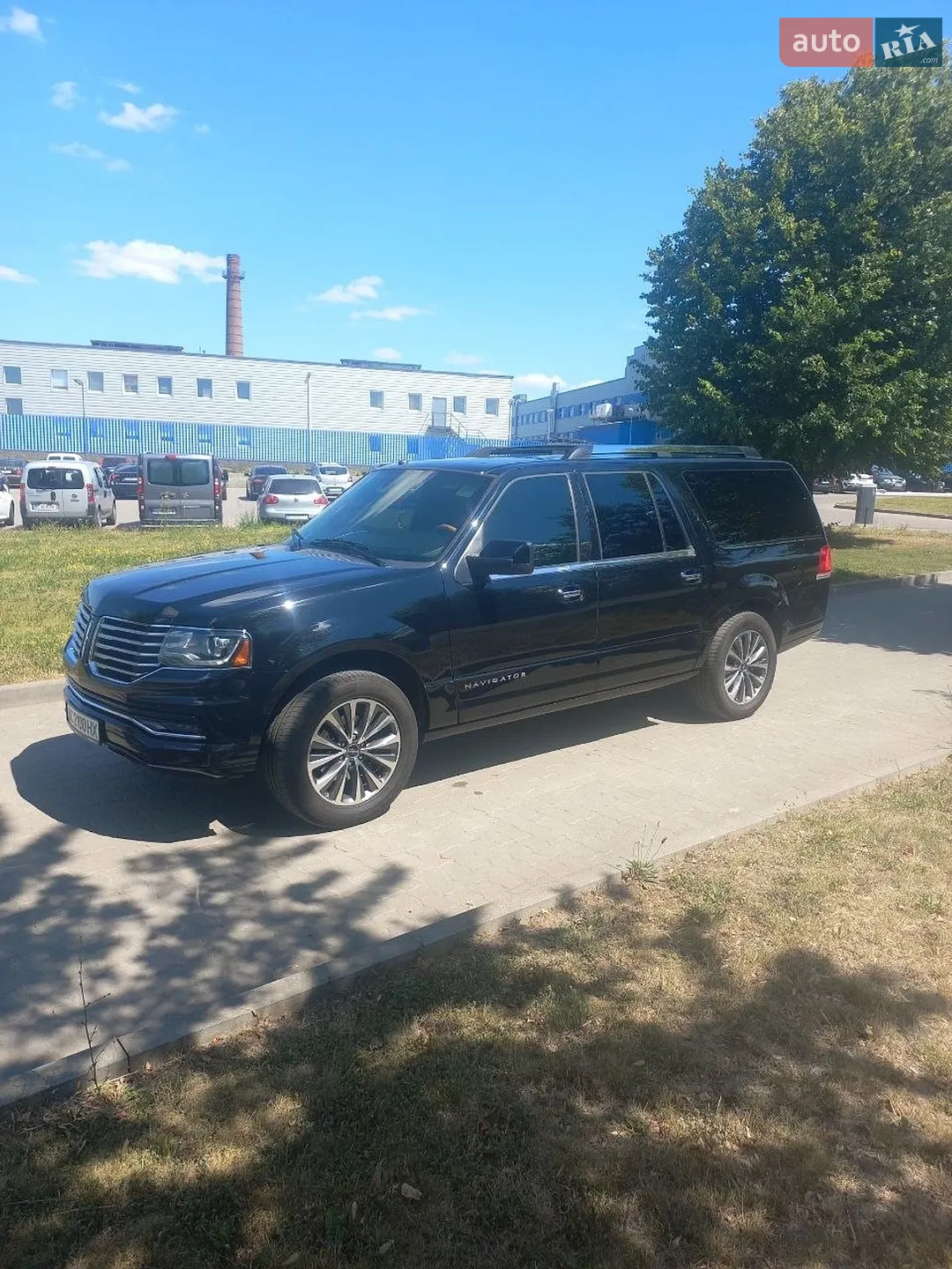 2016 Lincoln Navigator - мініатюра 32