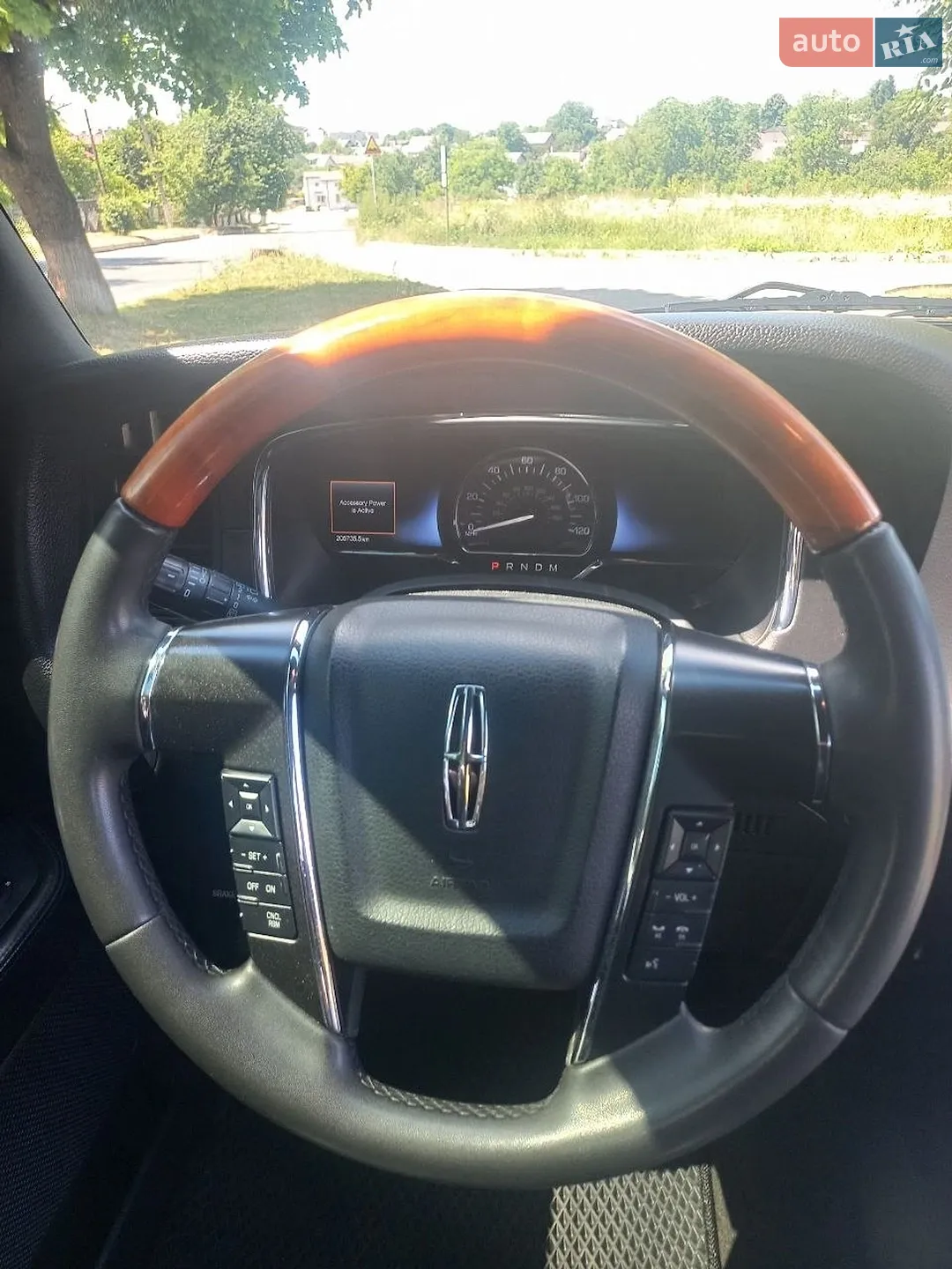 2016 Lincoln Navigator - мініатюра 33