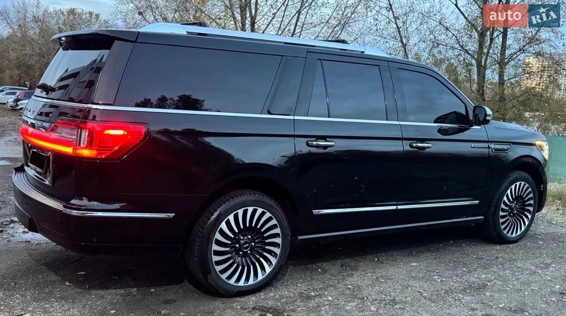 2018 Lincoln Navigator - мініатюра 11