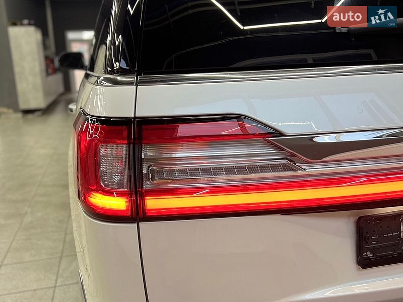 Внедорожник / Кроссовер Lincoln Navigator 2019 в Николаеве