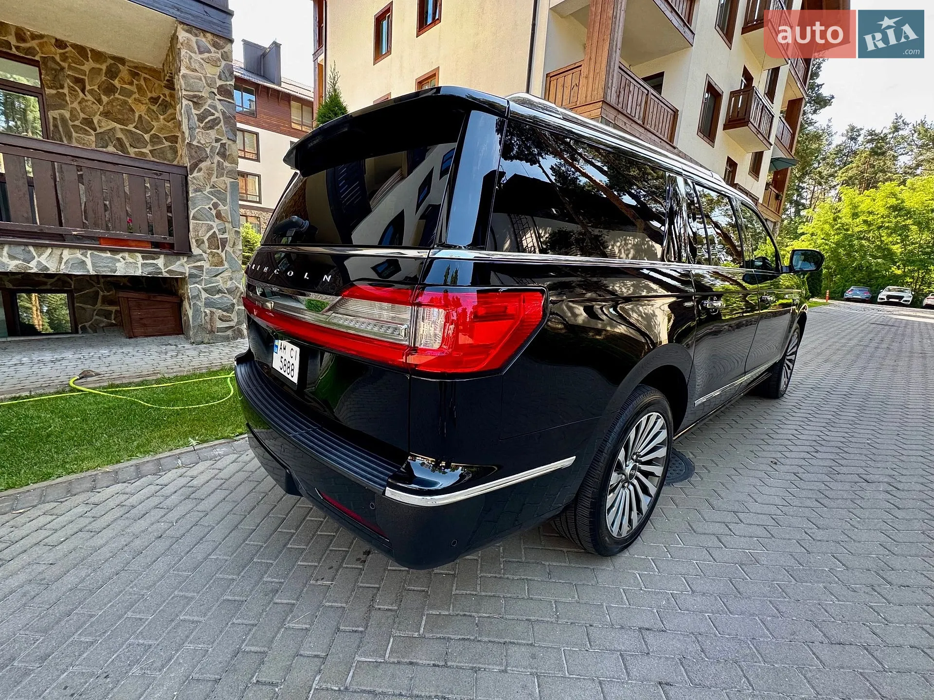 2018 Lincoln Navigator - мініатюра 5