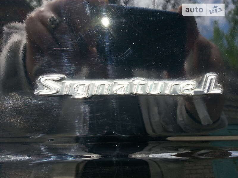 Седан Lincoln Town Car 2005 в Николаеве