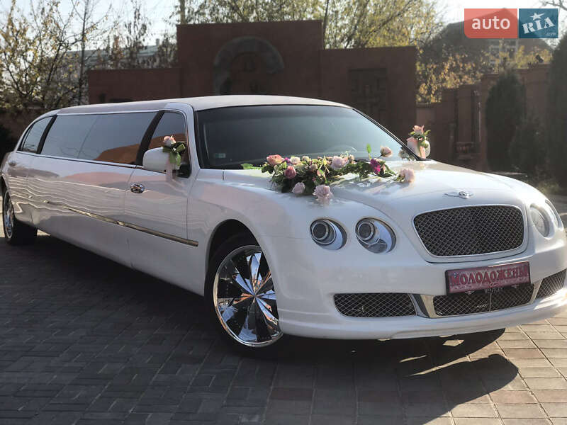 Лимузин Lincoln Town Car 2000 в Харькове фото 2 Лимузин Lincoln Town Car 2000 в Харькове