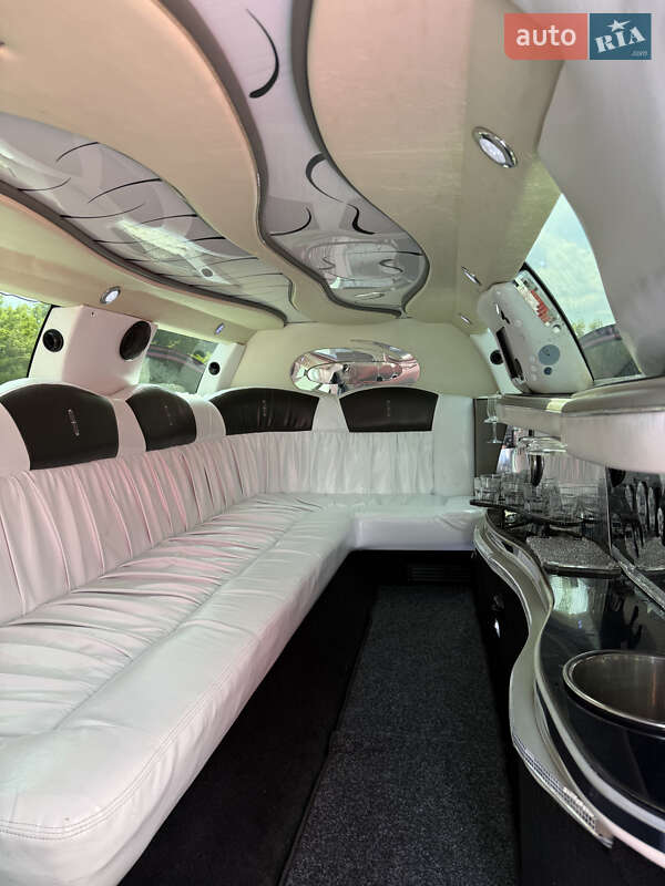 Лімузин Lincoln Town Car 2001 в Києві