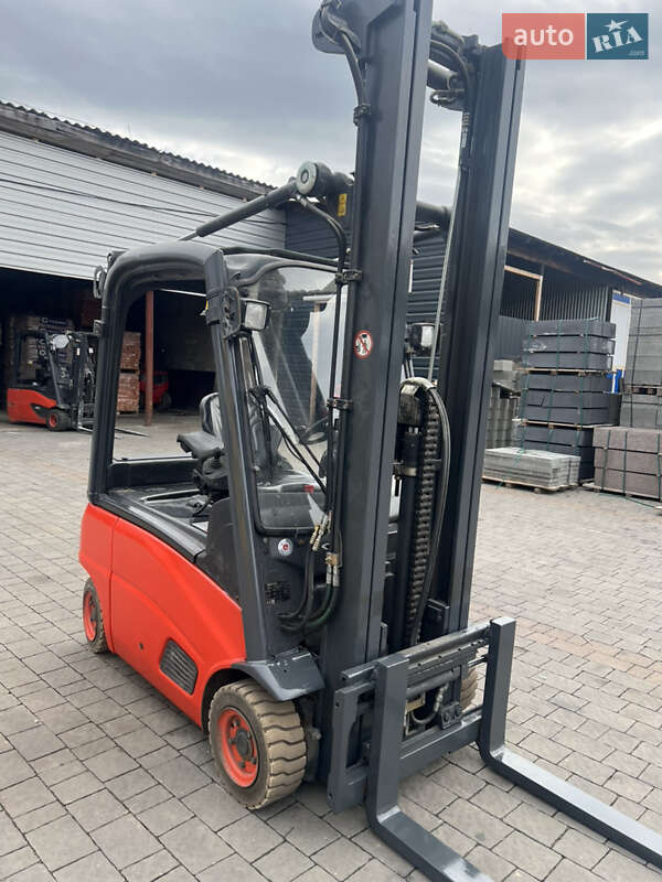 Вилочный погрузчик Linde E 16PH-02 2011 в Тячеве