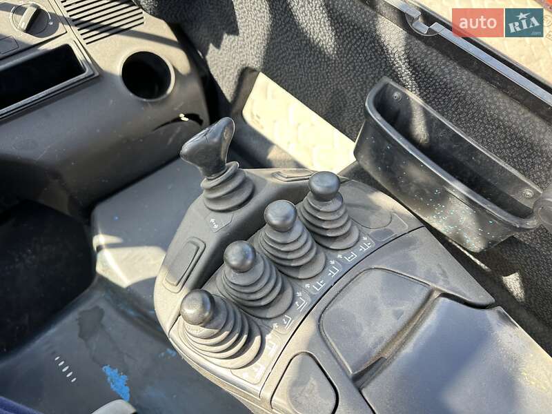 Вилочный погрузчик Linde  E 18PH-02 2017 в Залещиках