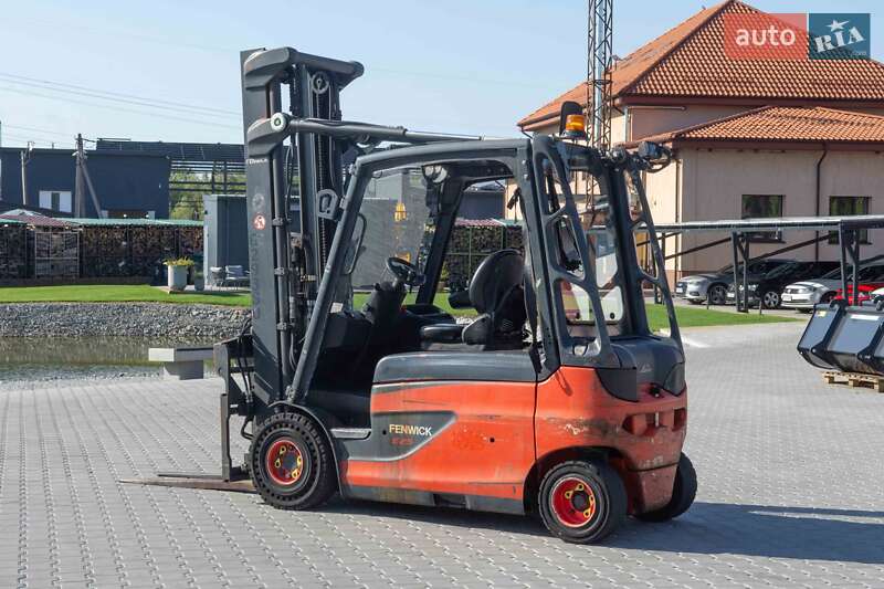 Вилочний навантажувач Linde  E 25 2015 в Житомирі