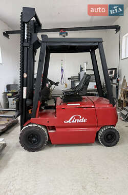 Вилочный погрузчик Linde E 1993 в 