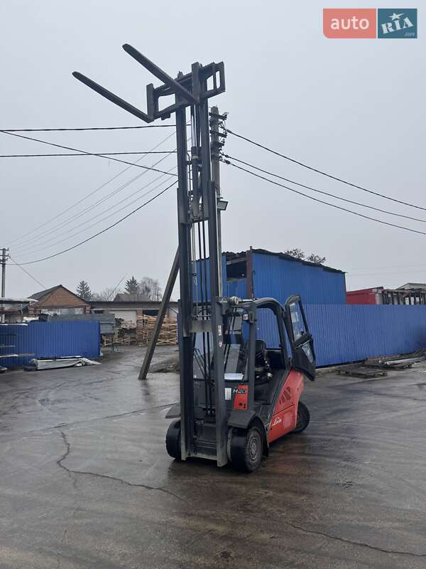 Вилочный погрузчик Linde H 20D-01 2008 в Луцке