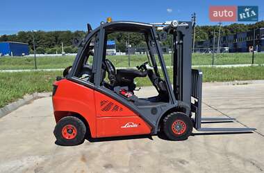 Вилочный погрузчик Linde H-25-T-02 2015 в 