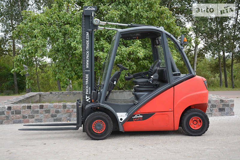 Вилочный погрузчик Linde H 25D 2006 в Коростышеве