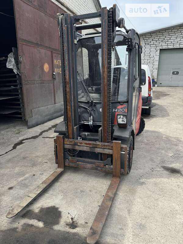 Вилочный погрузчик Linde H 25T-03 2010 в Луцке