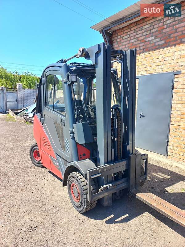 Вилочный погрузчик Linde H 25T-03 2014 в Рожище