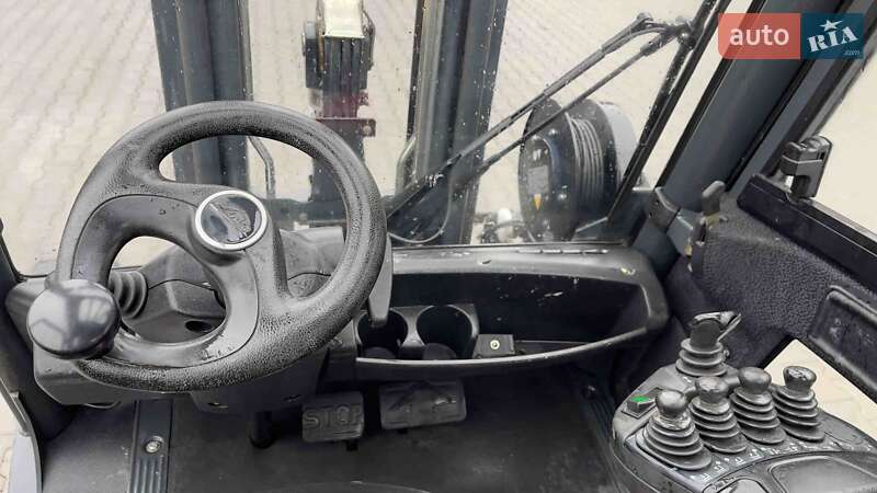 Вилочный погрузчик Linde H 25T-03 2015 в Житомире