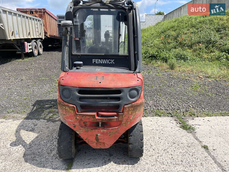 Вилочный погрузчик Linde H 30D 2006 в Владимире