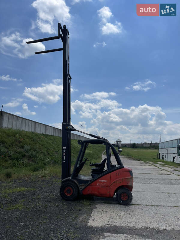 Вилочный погрузчик Linde H 30D 2006 в Владимире