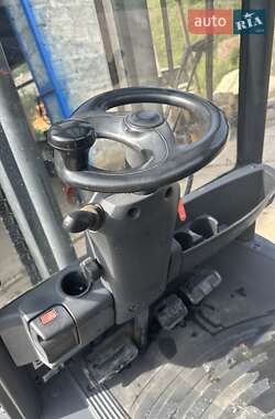 Вилочный погрузчик Linde H 30D 2004 в 
