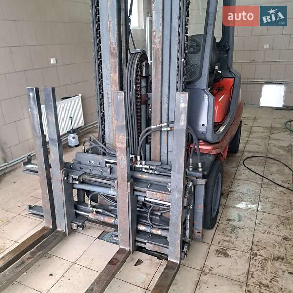 Вилочный погрузчик Linde H 30D 1997 в Тульчине