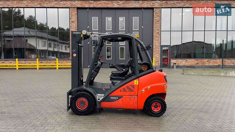 Linde H 35T-01 2015 Linde H 35T-01 2015