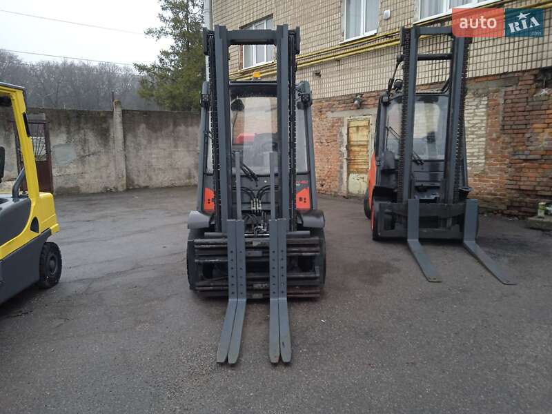 Вилочный погрузчик Linde H 40 T-02 2014 в Виннице