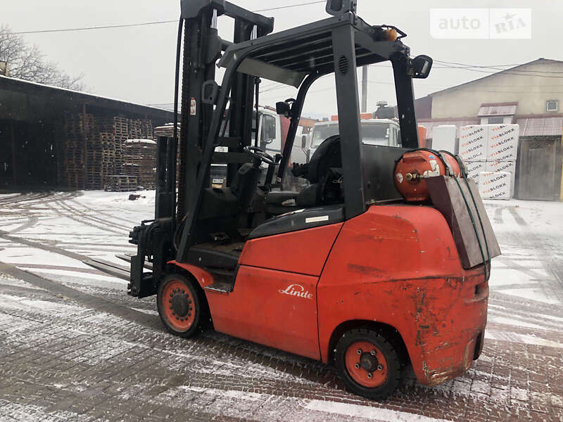 Вилочный погрузчик Linde H30Т 2010 в Тячеве