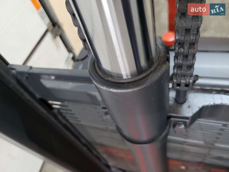 Штабелер Linde L 2004 в Києві