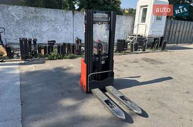 Штабелер Linde L 2011 в Києві фото 4 Штабелер Linde L 2011 в Києві