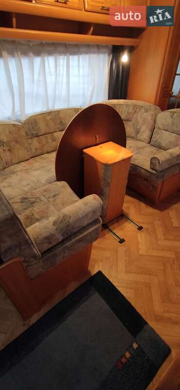 Прицеп дача LMC Lord Ambassador 2003 в Житомире