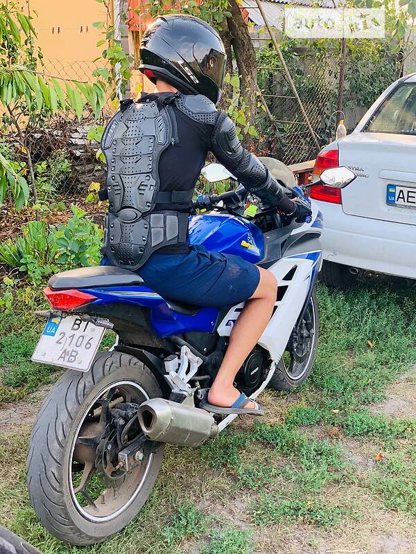 Спортбайк Loncin 250 2019 в Нових Санжарах