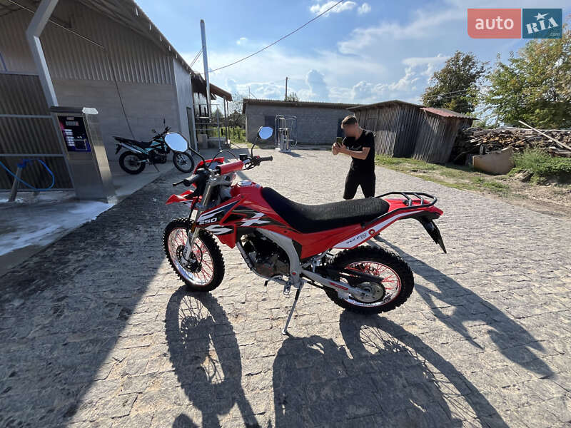Мотоцикл Кросс Loncin 250 2023 в Сарнах