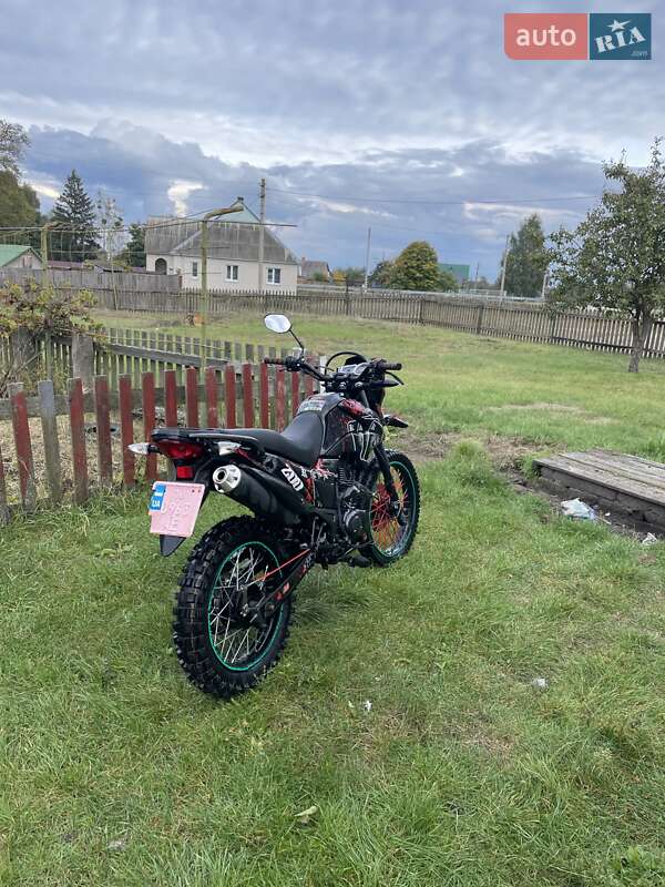 Мотоцикл Кросс Loncin LX 200-GY3 2024 в Владимирце фото 4 Мотоцикл Кросс Loncin LX 200-GY3 2024 в Владимирце