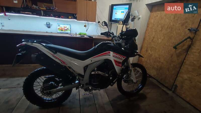 Мотоцикл Туризм Loncin LX 250GY-3 2020 в Шепетівці