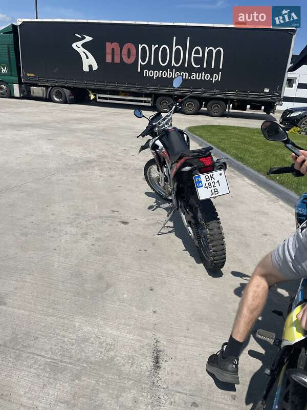 Мотоцикл Классік Loncin LX 250GY-3 2024 в Вараші