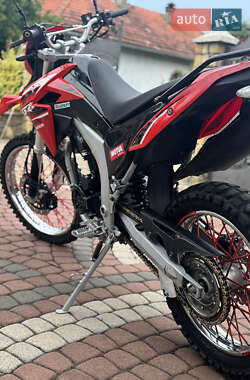 Мотоцикл Классік Loncin LX 250GY-3 2022 в 