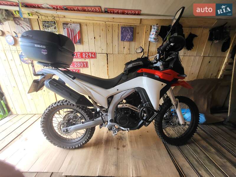 Мотоцикл Многоцелевой (All-round) Loncin LX 250GY-3G 2020 в Броварах