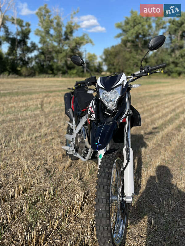 Мотоцикл Кросс Loncin LX 250GY-3G 2025 в Дубровице фото 14 Мотоцикл Кросс Loncin LX 250GY-3G 2025 в Дубровице