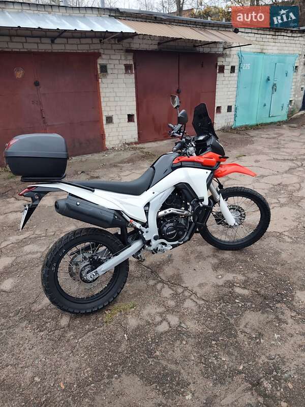 Мотоцикл Многоцелевой (All-round) Loncin LX 250GY-3G 2022 в Чернигове фото 4 Мотоцикл Многоцелевой (All-round) Loncin LX 250GY-3G 2022 в Чернигове