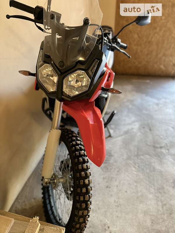 Мотоцикл Внедорожный (Enduro) Loncin LX 300GY-A 2022 в Путивле фото 2 Мотоцикл Внедорожный (Enduro) Loncin LX 300GY-A 2022 в Путивле