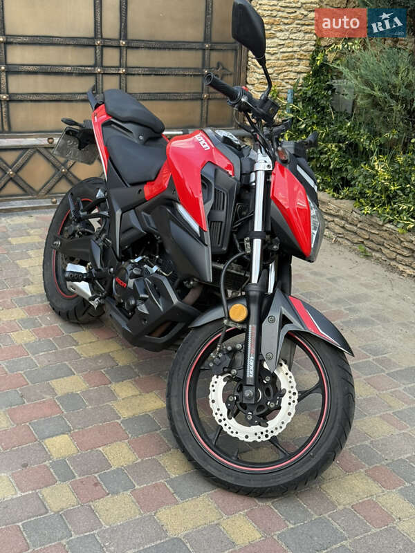 Спортбайк Loncin LX250-15 CR4 2018 в Ровно фото 3 Спортбайк Loncin LX250-15 CR4 2018 в Ровно