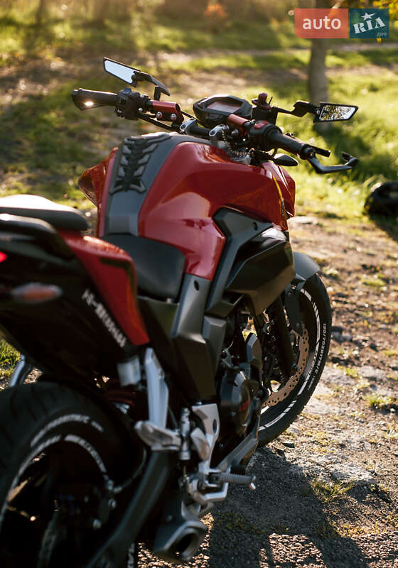 Мотоцикл Без обтекателей (Naked bike) Loncin LX250-15 CR4 2020 в Ровно фото 2 Мотоцикл Без обтекателей (Naked bike) Loncin LX250-15 CR4 2020 в Ровно