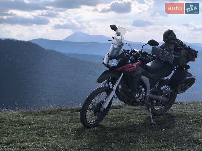 Мотоцикл Многоцелевой (All-round) Loncin LX300GY-A DS2 Pro 2019 в Киеве фото 2 Мотоцикл Многоцелевой (All-round) Loncin LX300GY-A DS2 Pro 2019 в Киеве