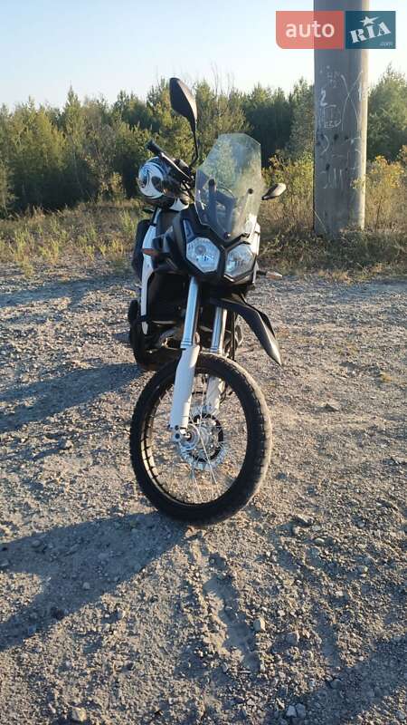 Мотоцикл Кросс Loncin Voge 2020 в 