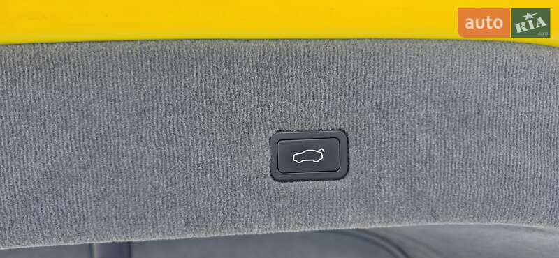 Позашляховик / Кросовер Lotus Eletre 2024 в Тернополі