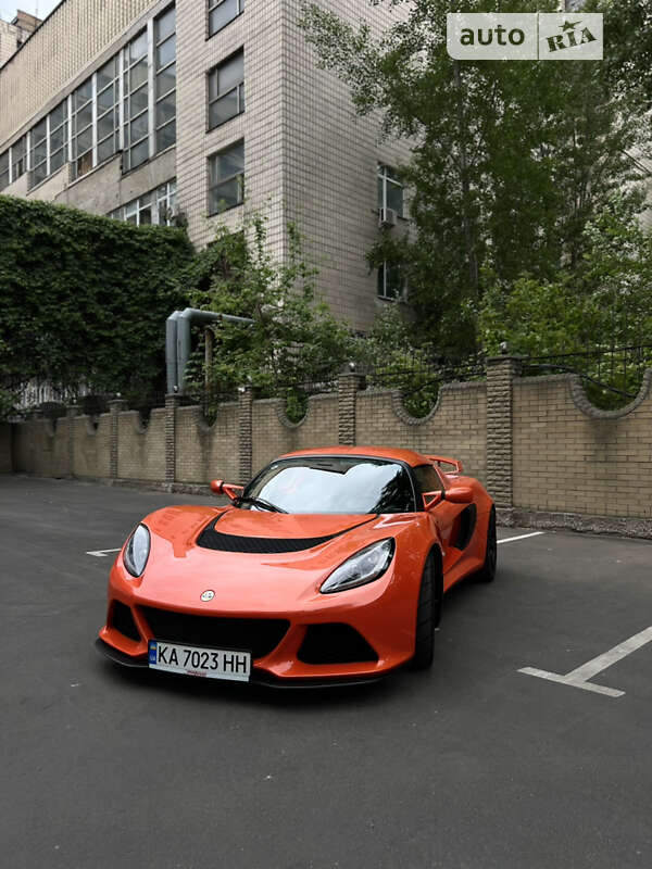 Купе Lotus Exige 2015 в Києві